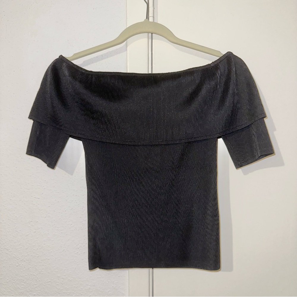 Women’s black off shoulder blouse top - size small